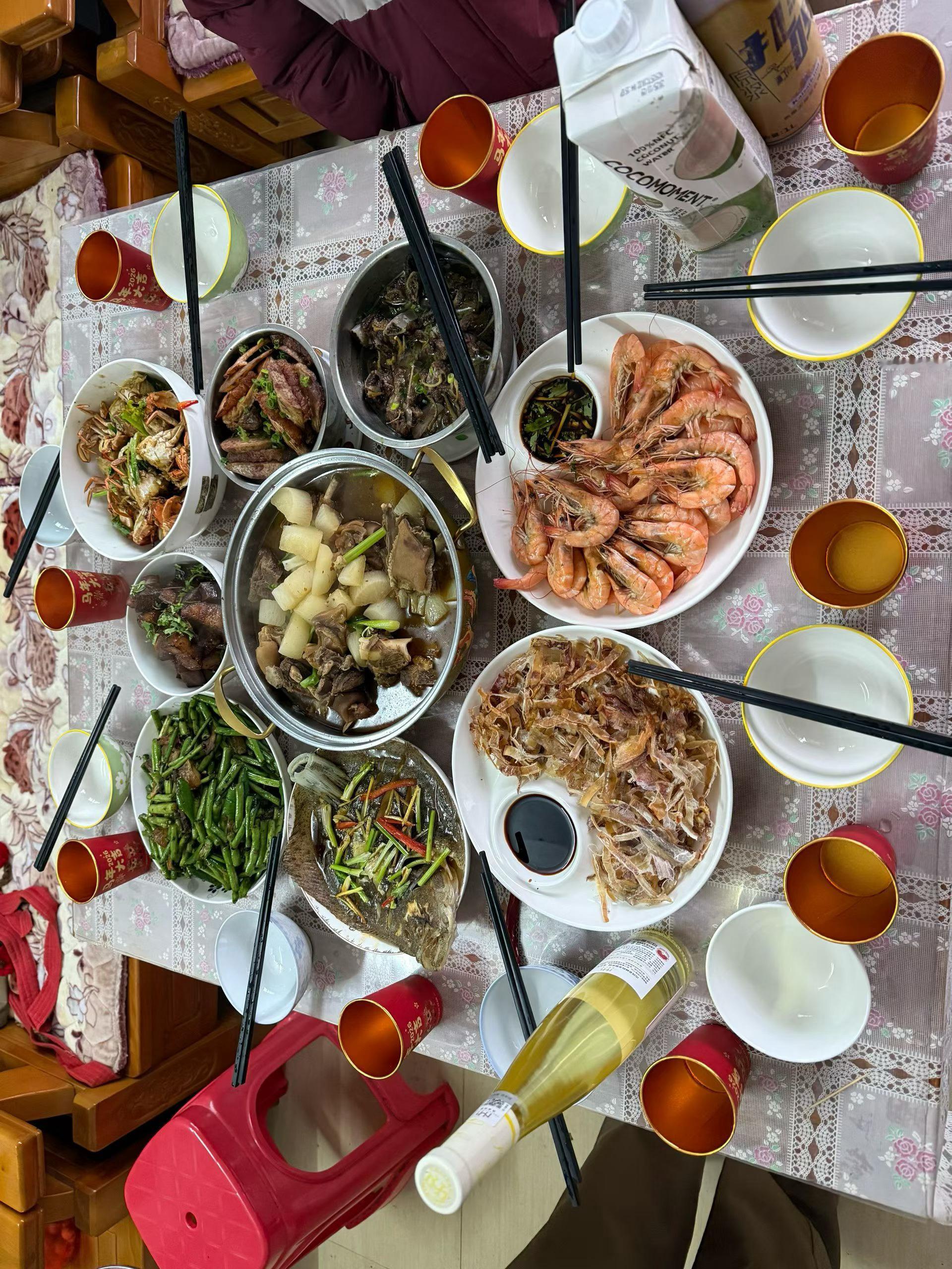 新年好倒计时🧨好运「马」上来🎆财哥恭祝大家：除夕快乐！✨ 