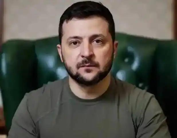 俄乌打到最后，极有可能复刻芬兰模式，乌克兰被占领土是收不回来了。就像当年的芬兰一