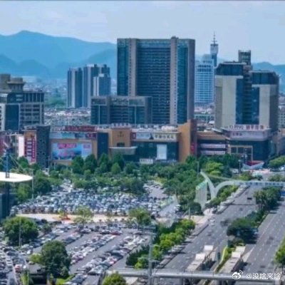 义乌滴 这成功密码啊.地球村 是独一无二滴......焦点访谈丨马路市场→世界超