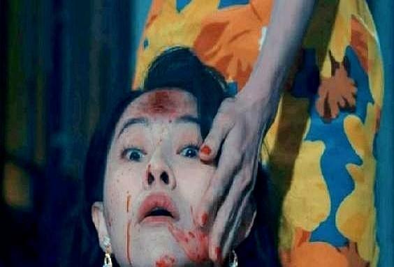 进了审讯室连个巴掌都没挨，这阔少爷直接把心上人卖了个底儿掉。

冯少哆嗦着缩在椅