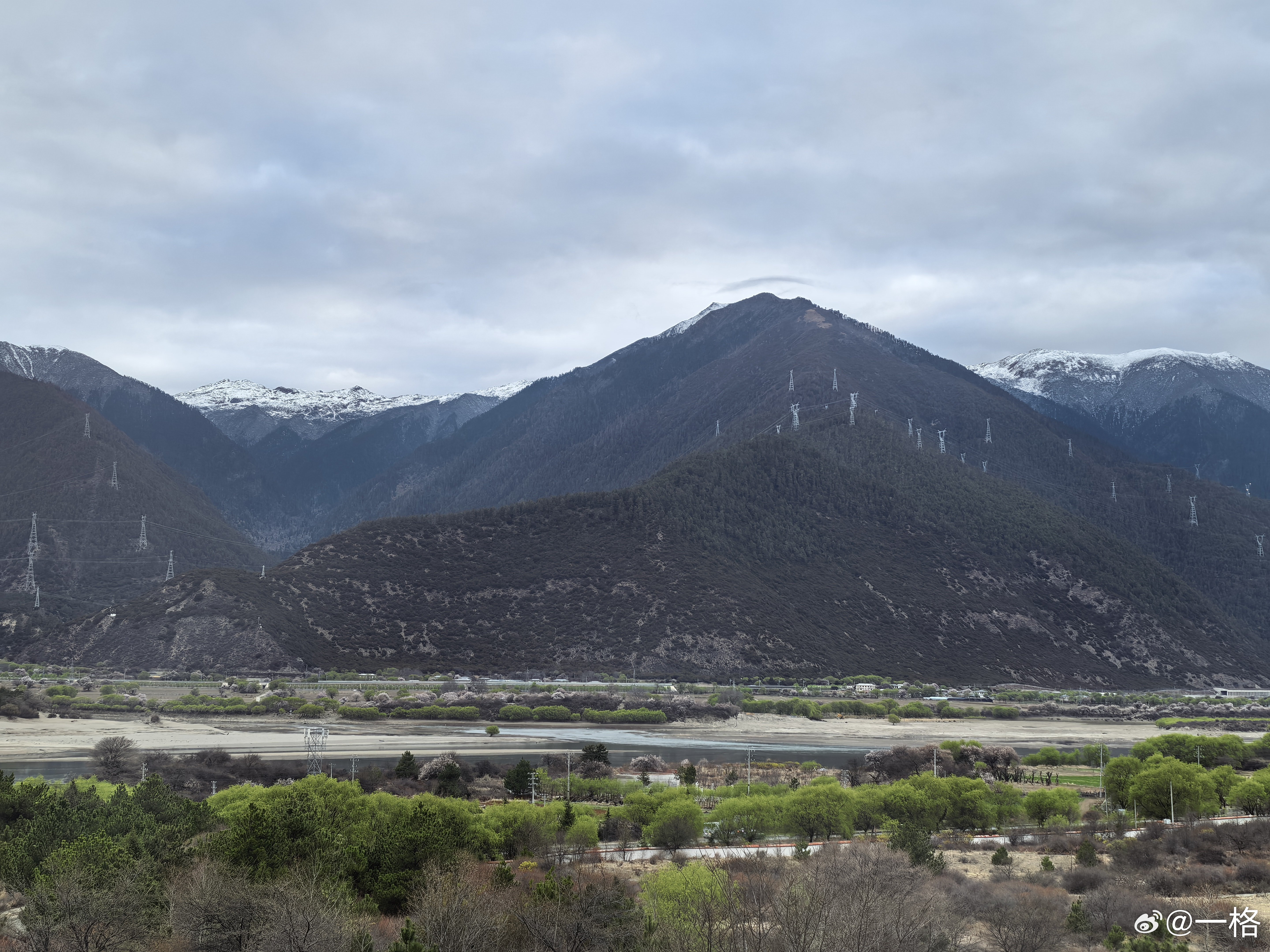 早上好，一醒来就能看到雪山🏔 林芝