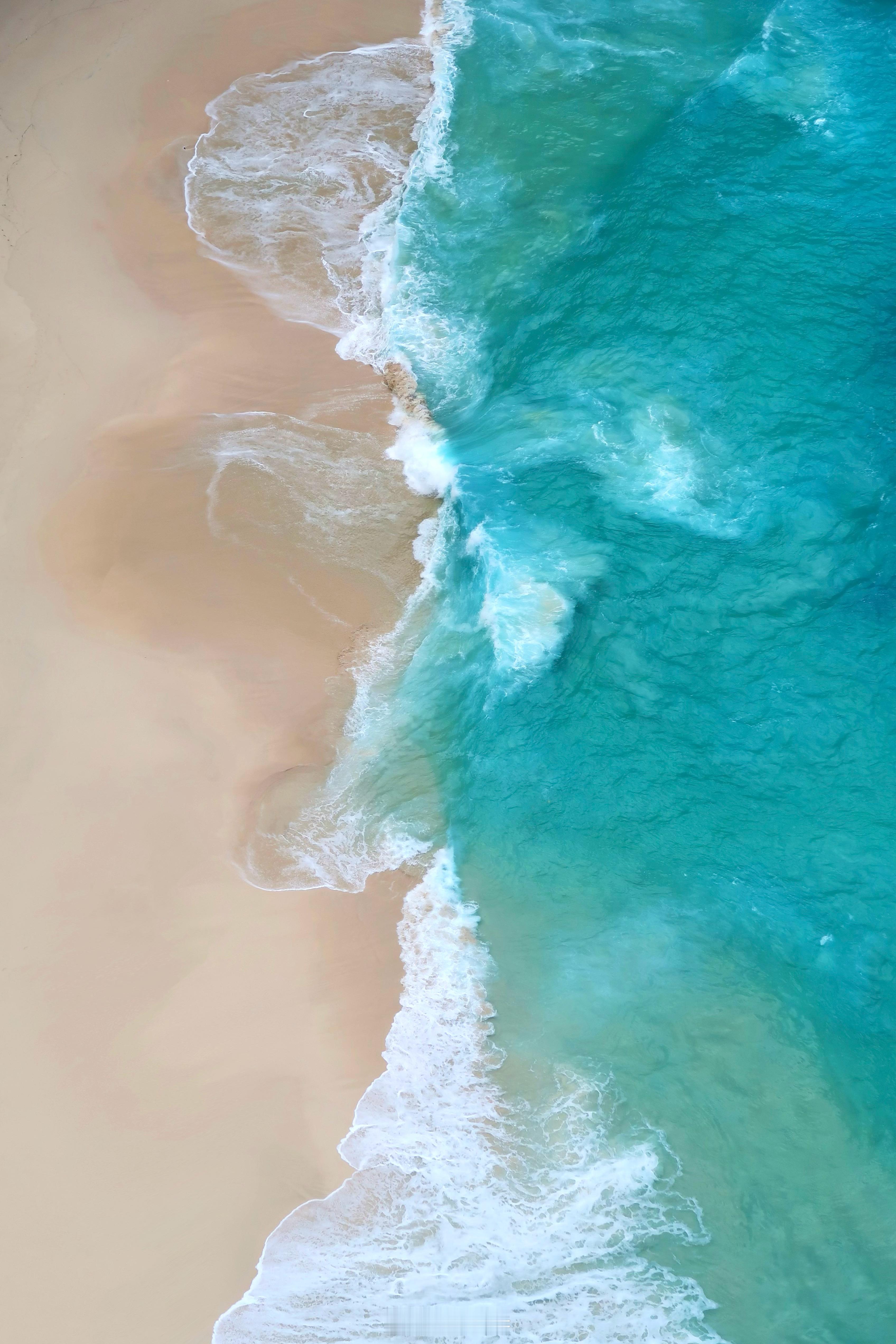 解锁iPhone壁纸同款取景地🏝️太漂亮啦！就算太阳烈到让我感觉皮肤灼热，也想