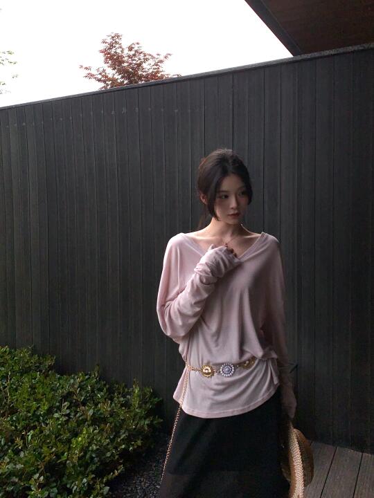 绝美裸感上衣🤍