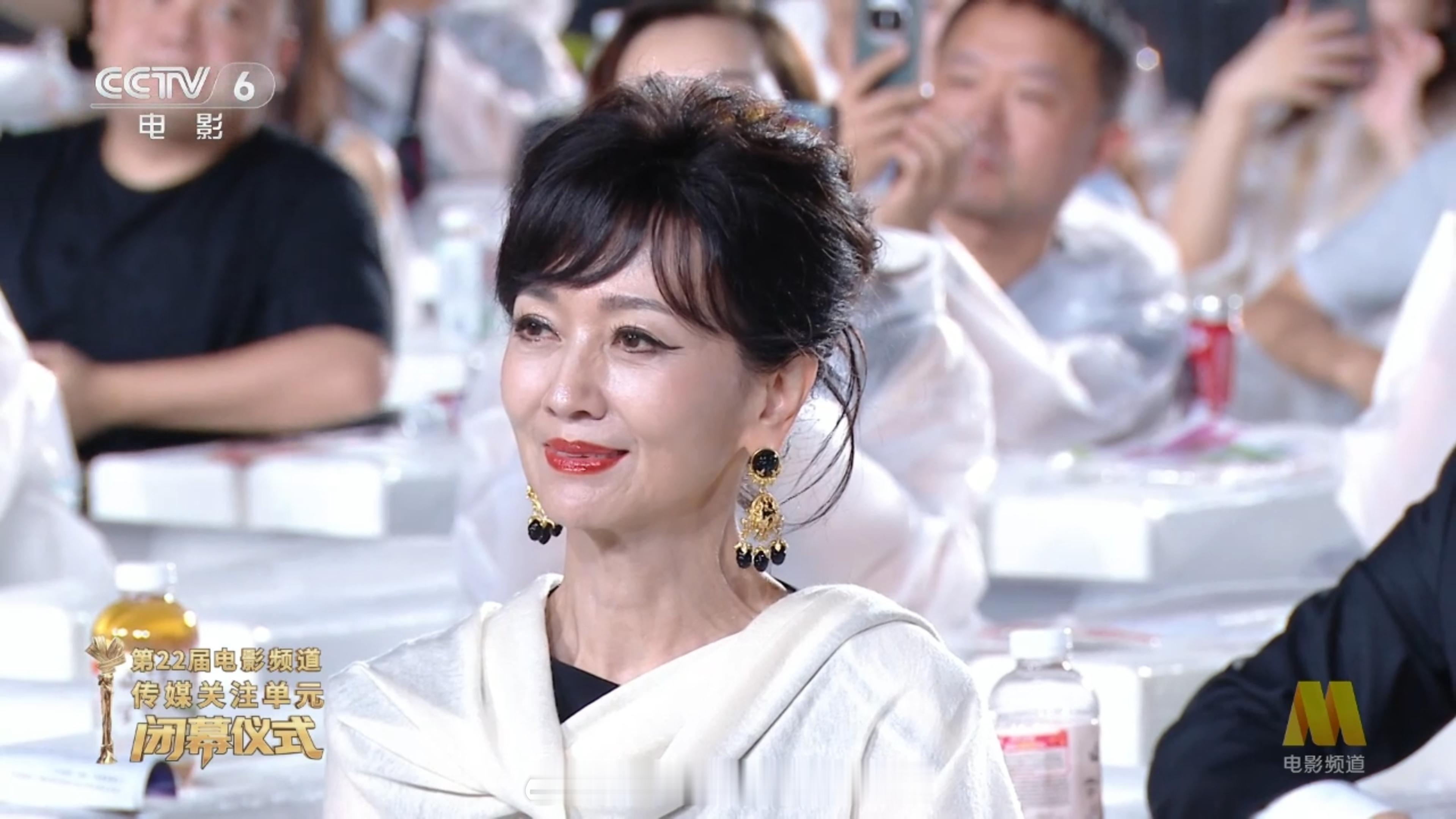 赵雅芝 清晰度能打败央妈的只有央妈的直播源码~