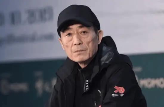 76岁张艺谋，发文悼念！

8月10日，演员秦焰去世，享年72岁。

消息传来后