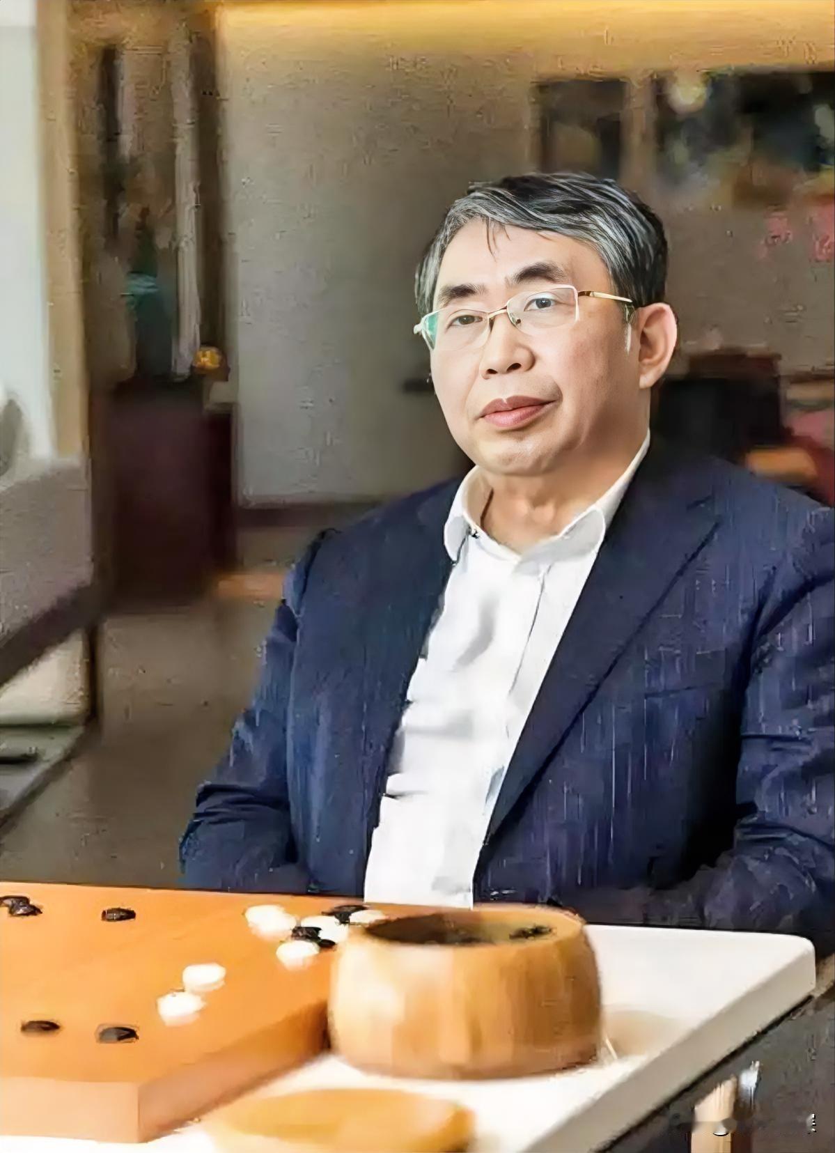 听到聂老离去的消息，心里确实有些空落落的。哪怕现在的年轻人没赶上他擂台赛最辉煌的