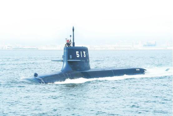 日本外务省7日凌晨发表声明，就中国宣布禁止对日出口军民两用品一事提出强烈抗议，中