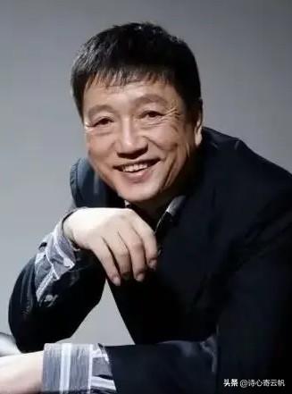 秦焰为什么没有结婚
查了一下才知道
不是因为他不愿意，而是他属于典型的大器晚成，