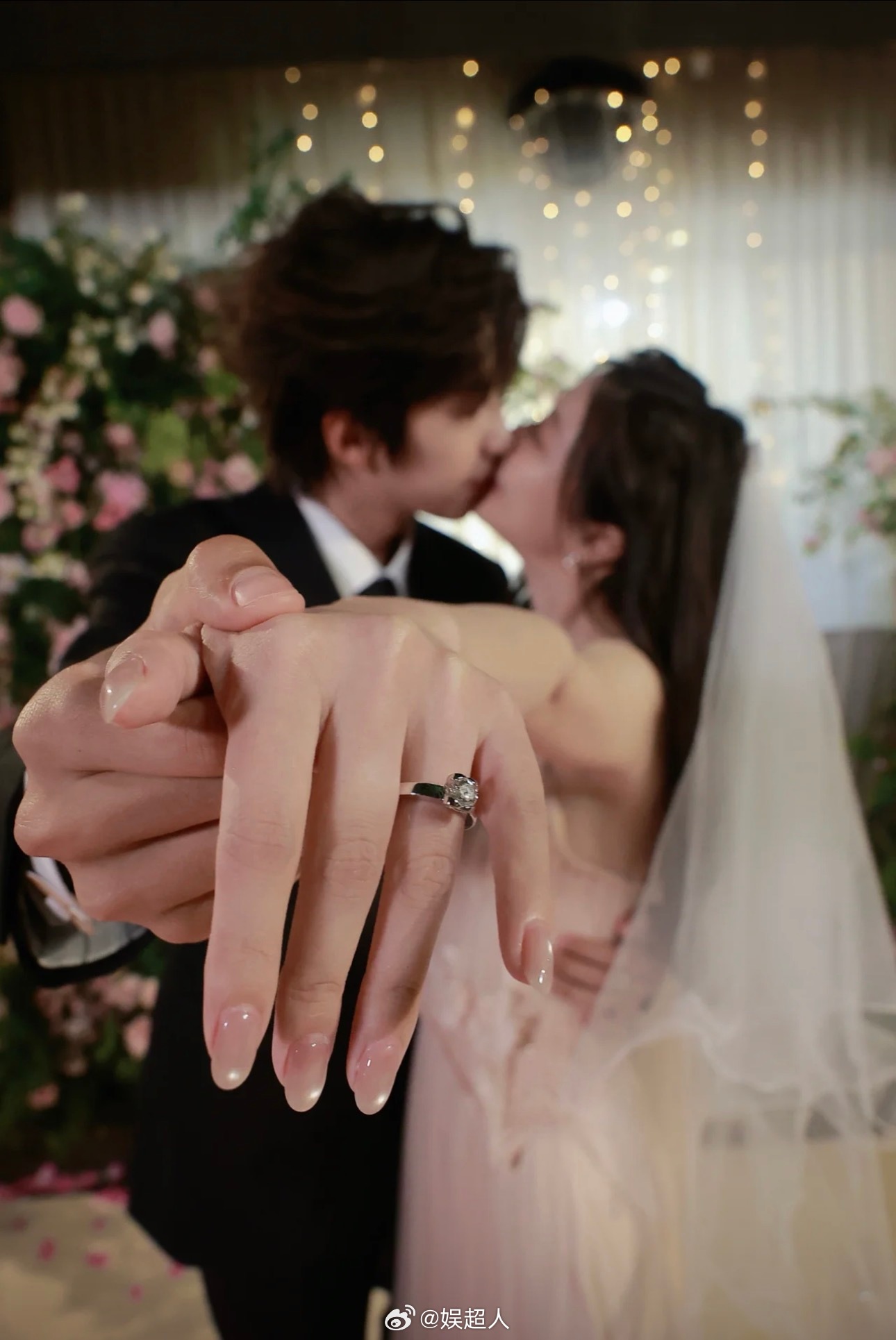 杨丞琳曾说他们会结婚杨丞琳曾说卓晴cp会结婚侯卓成求婚杨汝晴成功！杨丞琳曾在节目