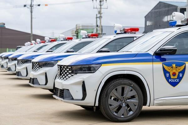 【吉利星越L 换壳的 雷诺大科雷傲 入围韩国警车采购名单！】
雷诺韩国成功中标韩