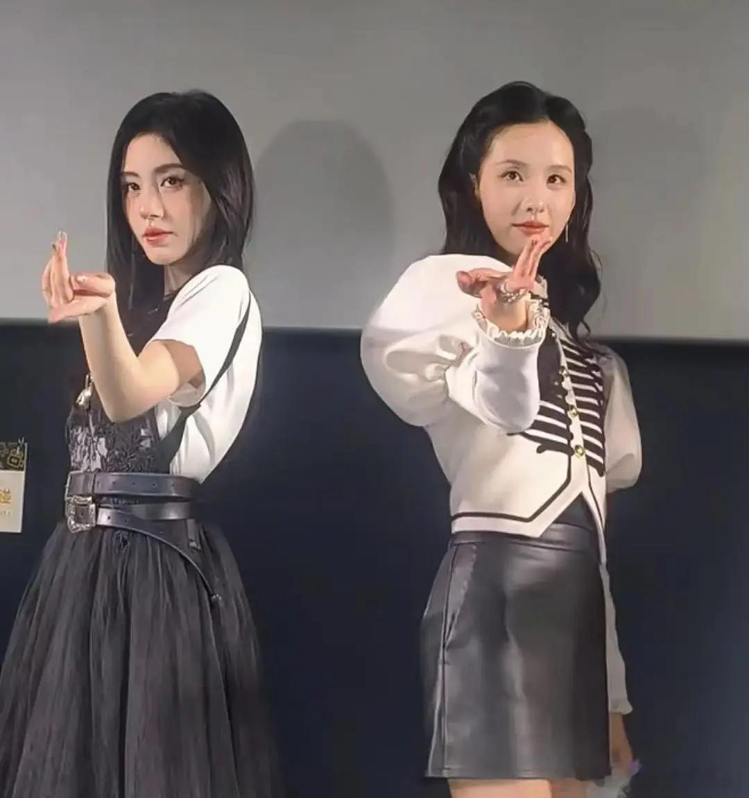 陈都灵VS鞠婧祎同框比美，谁赢了 