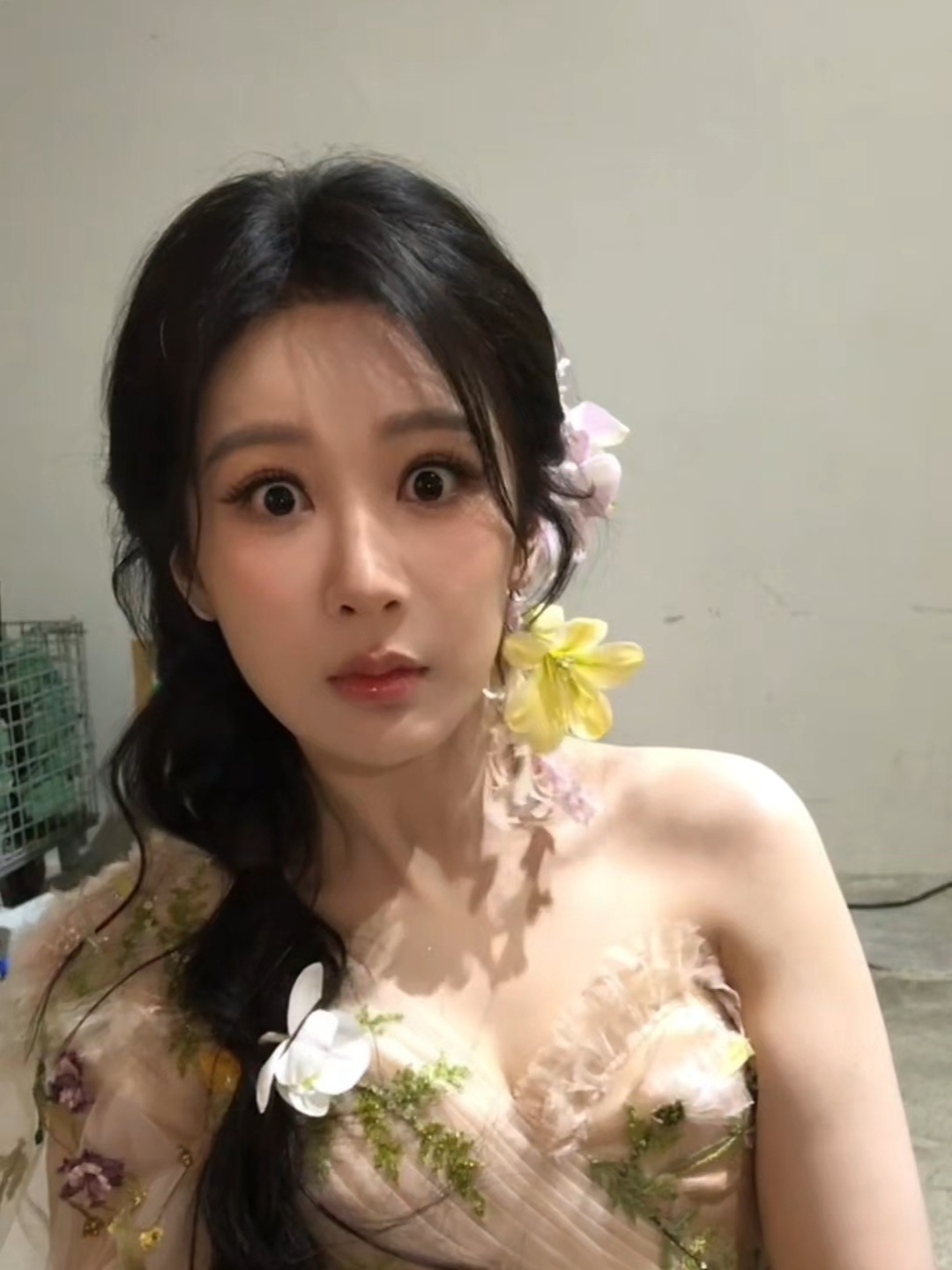 📝杨紫红薯EP1 —— 白玉兰视后好美丽的精神状态 