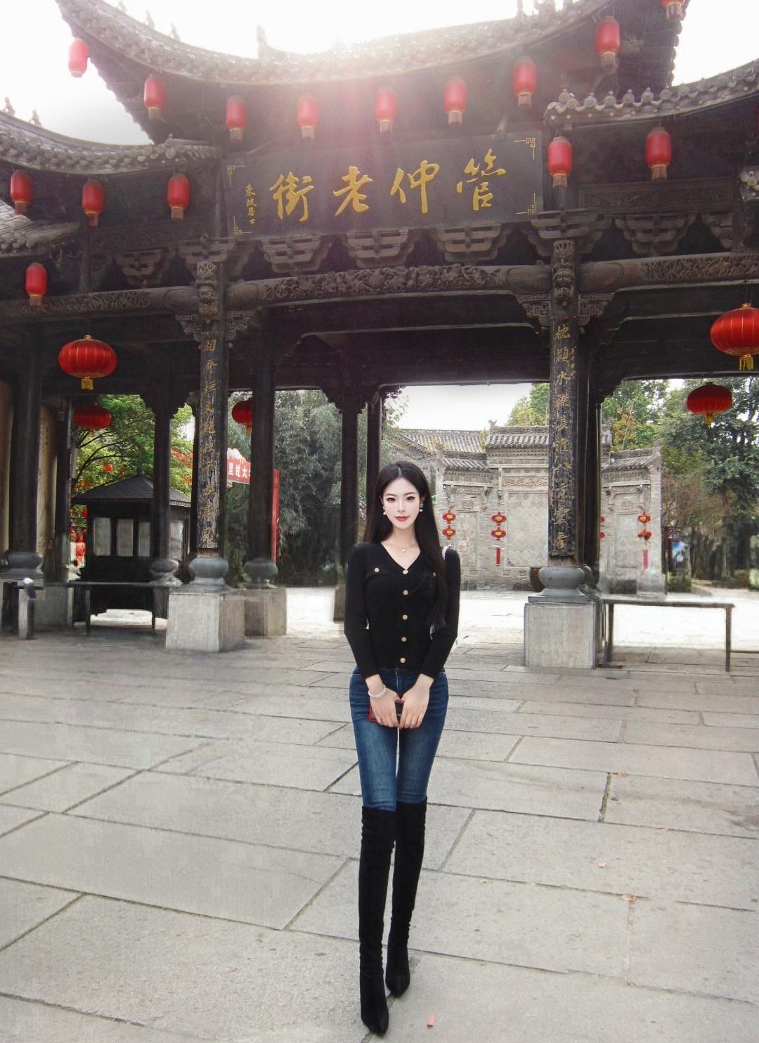 东船与西舫 琴音袅袅于心上