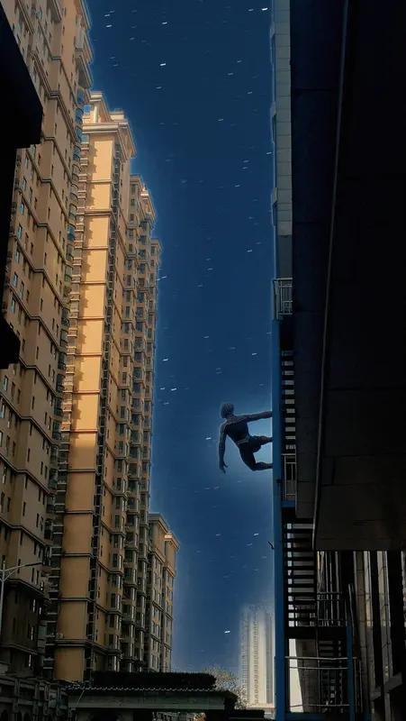 《蜘蛛侠：纵横宇宙》真的太惊艳了！它的画面堪称一绝，各种色彩和线条交织，每一帧都