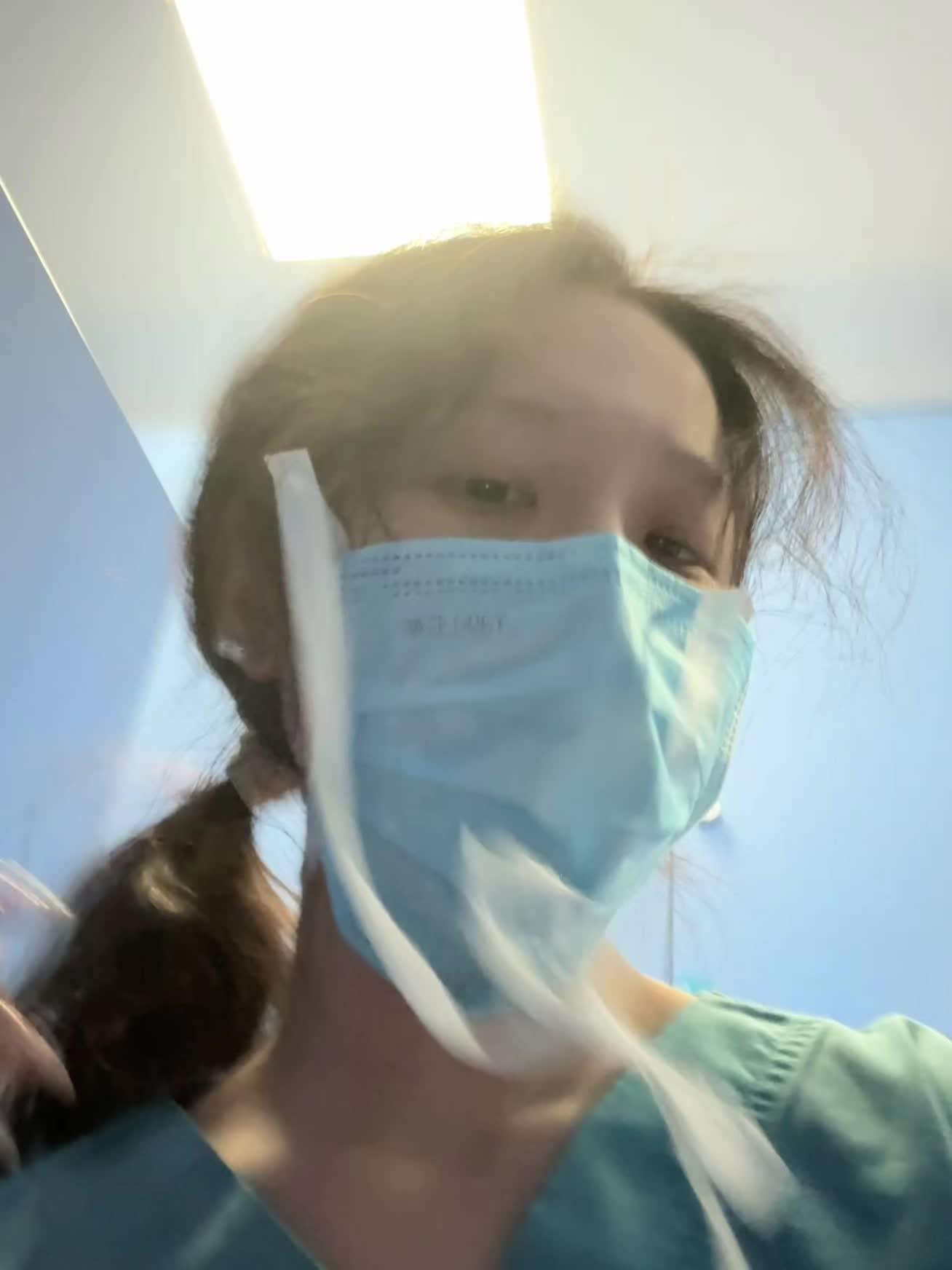 放心我守着你 睡一觉就好了(>^ω^<)