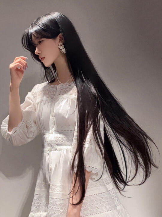𝓁𝒾𝓁𝓎 ℴ𝒻 𝓉𝒽ℯ 𝓋𝒶𝓁𝓁ℯ𝓎 ๋ ˚