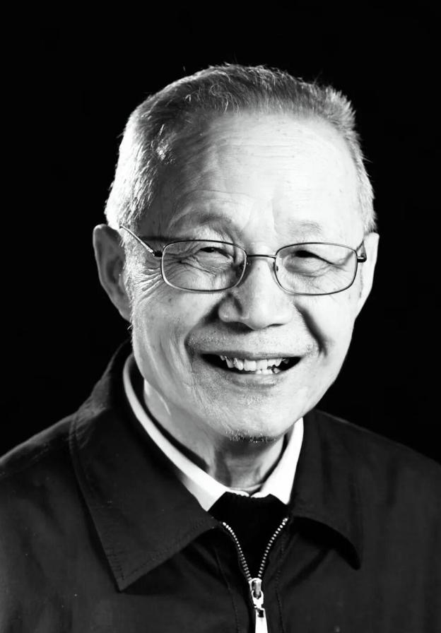 举国哀悼，这次是国士无双！5月31日晚间21时11分，航空领域泰斗顾诵芬在北京离