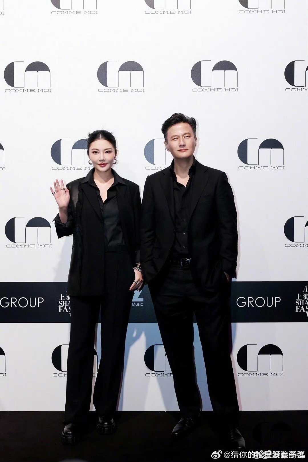 徐冬冬尹子维婚后首个合体活动 新婚夫妻的时尚亮相！徐冬冬尹子维婚后首个合体，濮院