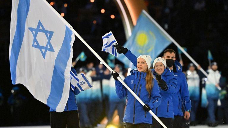 也许你没听到国内的嘘声，但冬奥会开幕式却成了发泄愤怒的出口
你不得不仔细聆听，但