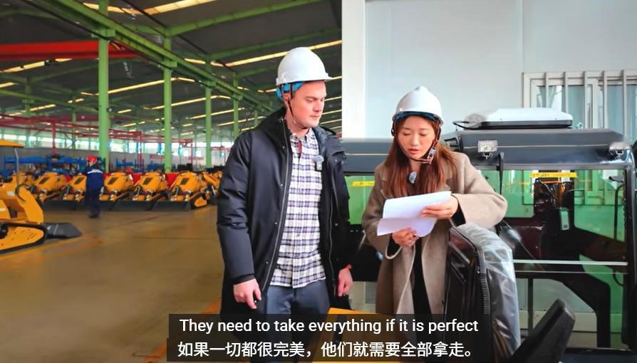 买山东挖机成了网红的挪威小伙意外有了次见证‘中国制造’之旅！

之前拍的视频中他