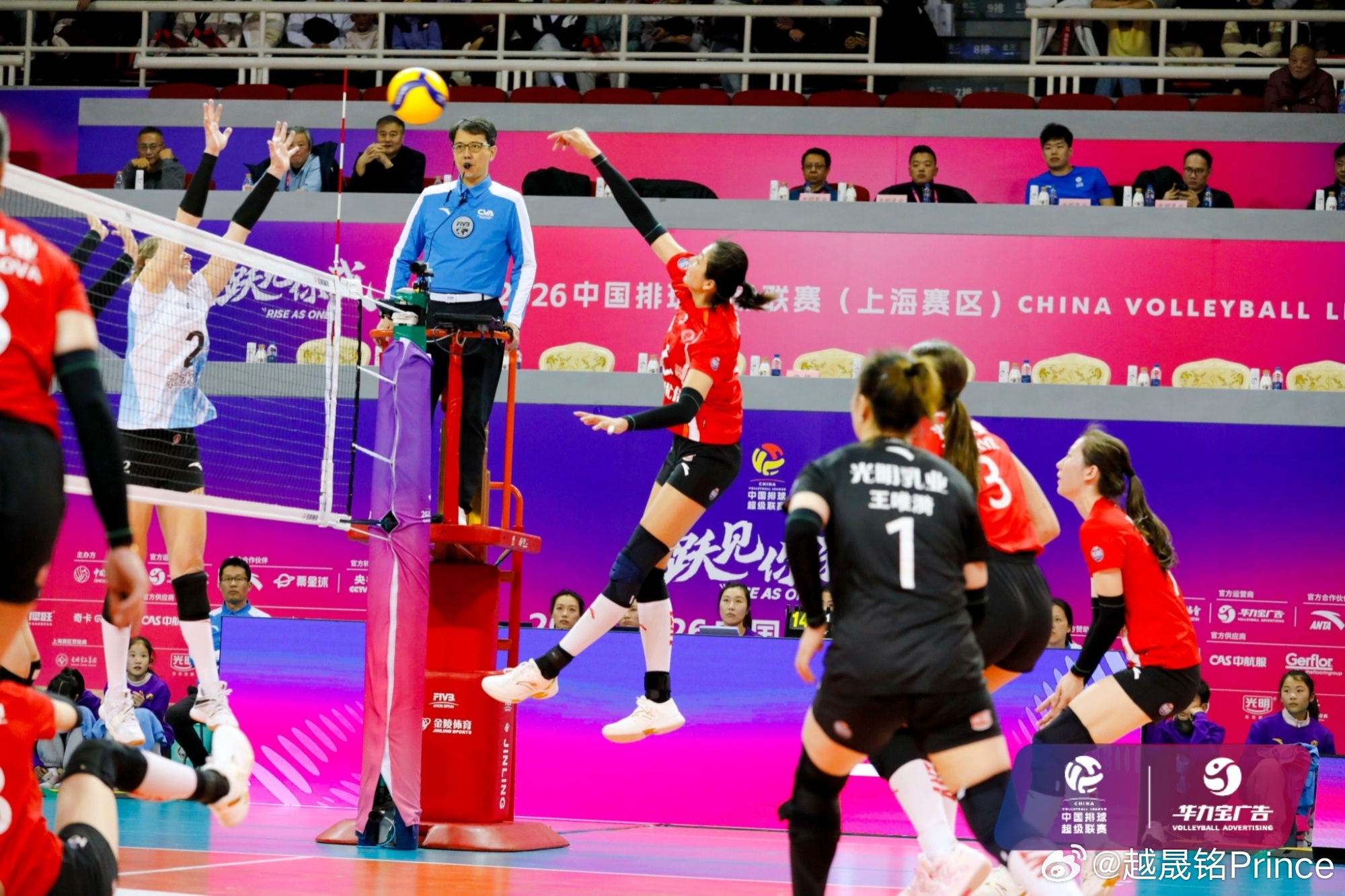 ⚡️ 高意的背飞进攻应该是目前国内第一了，年轻的副攻们望尘莫及。在今天对阵北京队