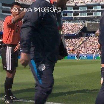 马宁怒怼巴拉圭教练组美加墨世界杯1/16决赛爆出冷门，德国常规时间战平巴拉圭，最