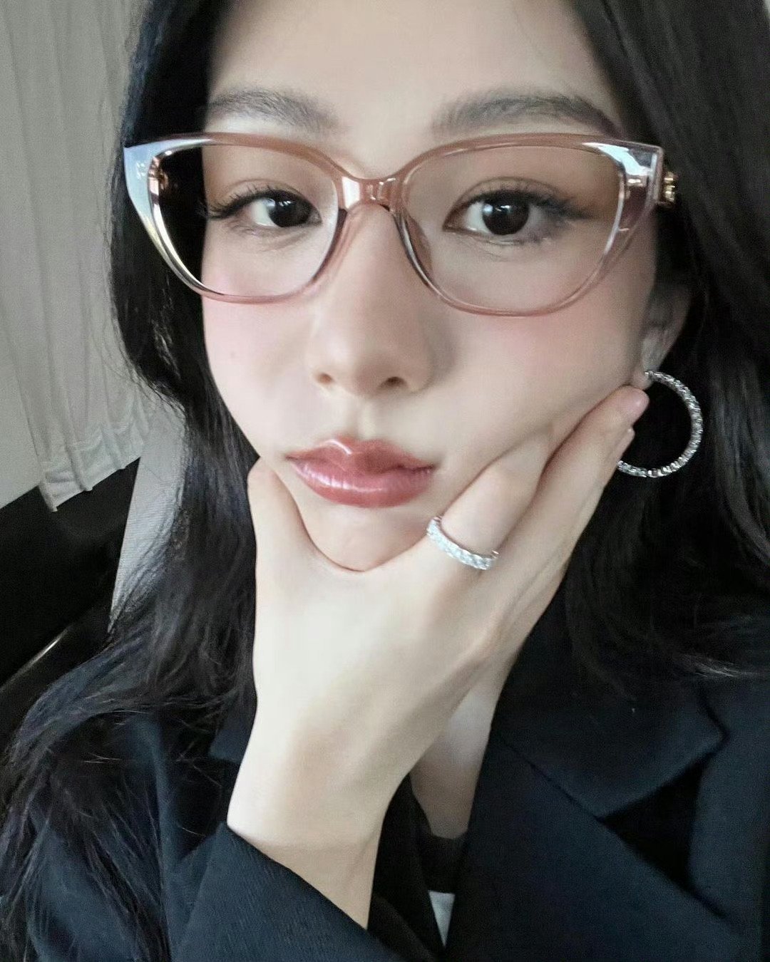 杨紫[超话]  yz杨紫董竹君yz杨紫玉兰花开君再来我对你的想念恰如那循环小数一