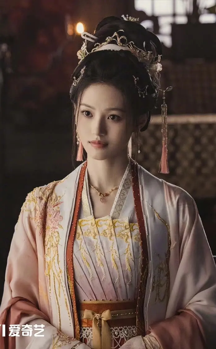 李兰迪会被女二掀桌吗？ ​​​