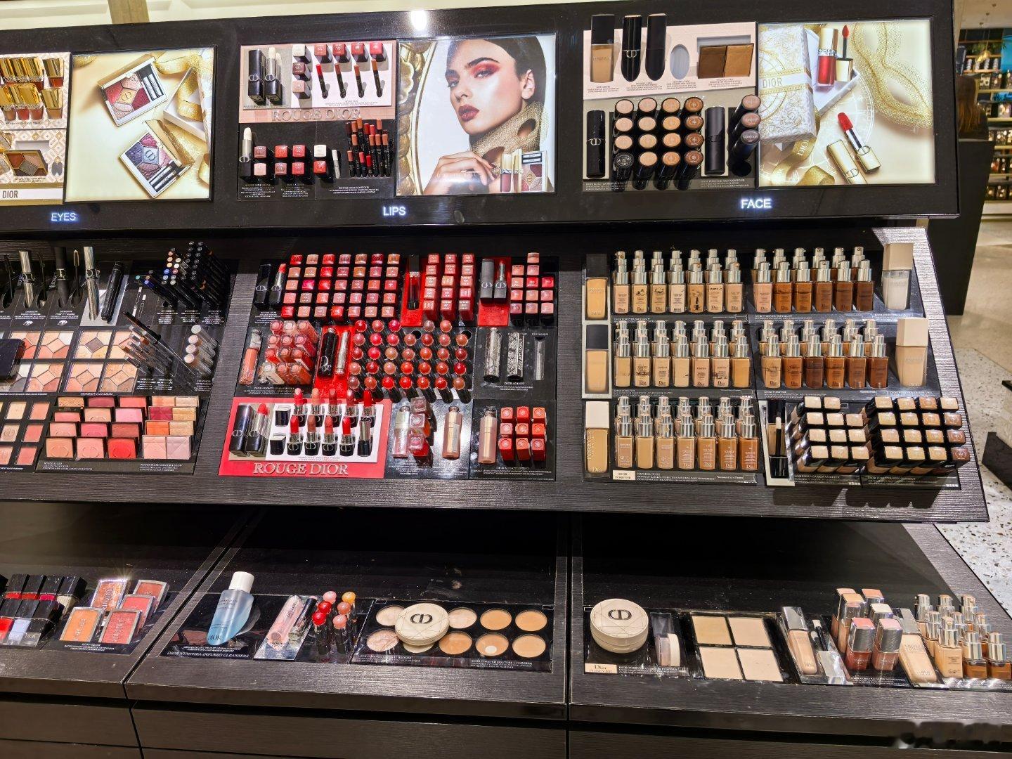 终于找到了，我一个一个试可能要耗费好长时间，女生都懂，要不要直播推迟一下？ ​​