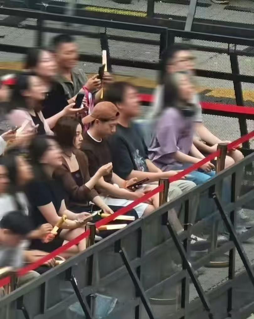 马龙追星蔡依林马龙来看蔡依林鸟巢演唱会了蔡依林鸟巢演唱会再添名场面，奥运冠军马龙