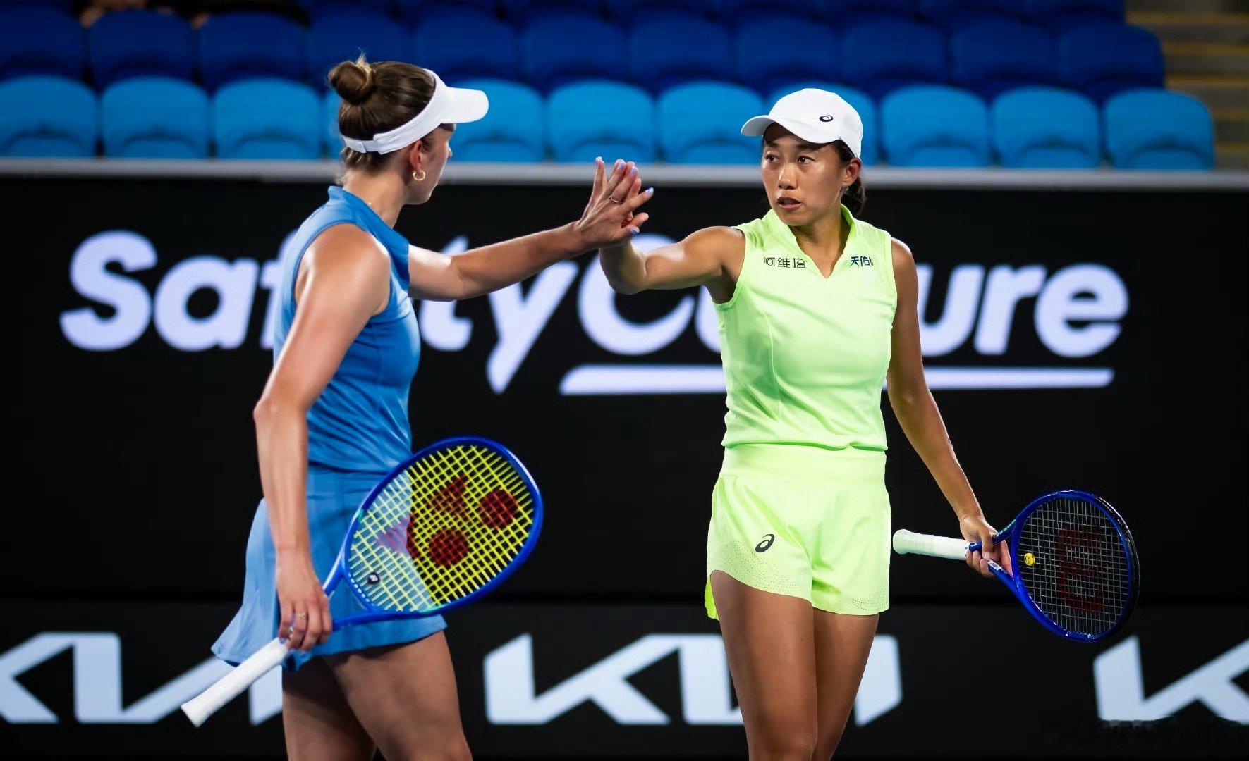 还得是我帅姐！张帅组合晋级澳网四强🤜澳网2026 女双1/4决赛，4号种子张帅