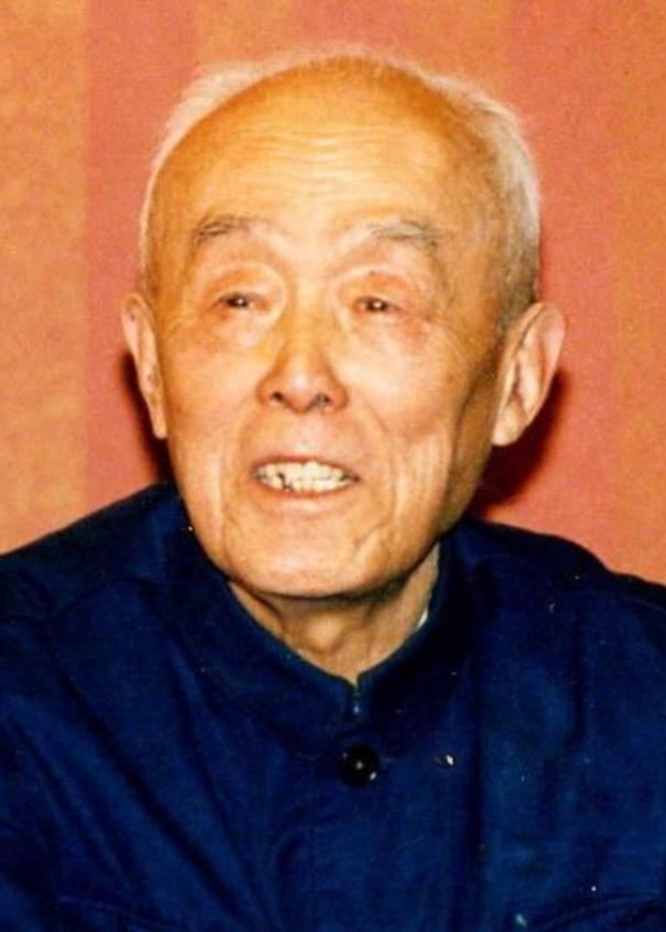 北大终身教授季羡林，留给世人的忠告，一针见血:人老了，最好的养生方式，不是戒烟戒