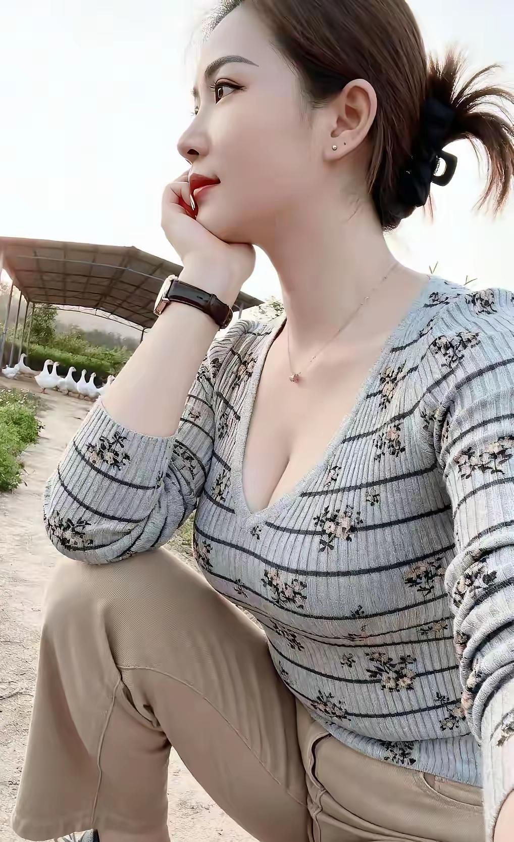 哈哈哈，这老公是人间清醒，这驾驶员让他操碎了心[玫瑰][玫瑰][玫瑰]