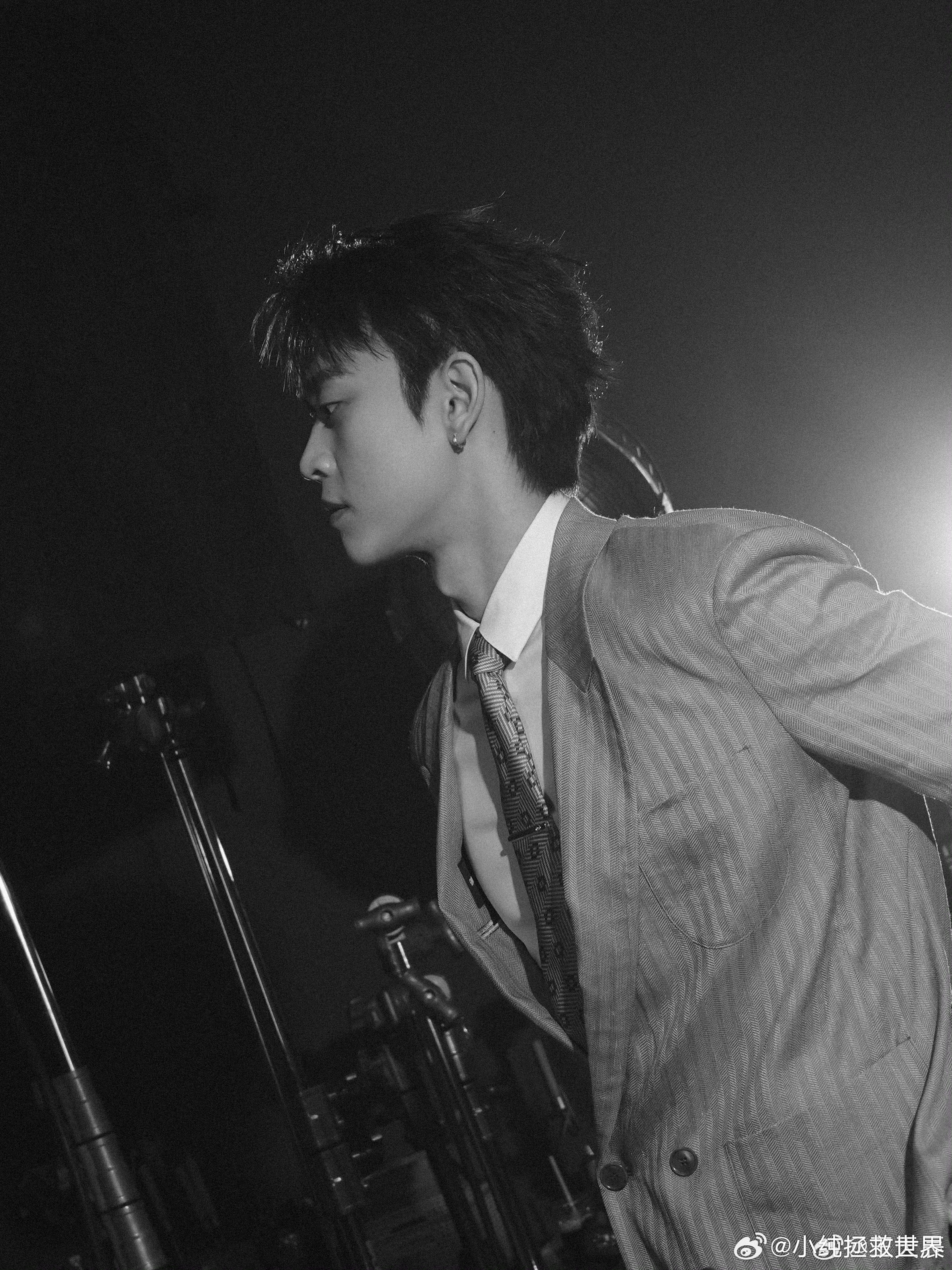 王天辰吴慷仁麻友合照看完合照真的破防，王天辰吴慷仁同框好有默契，麻友身份曝光太惊