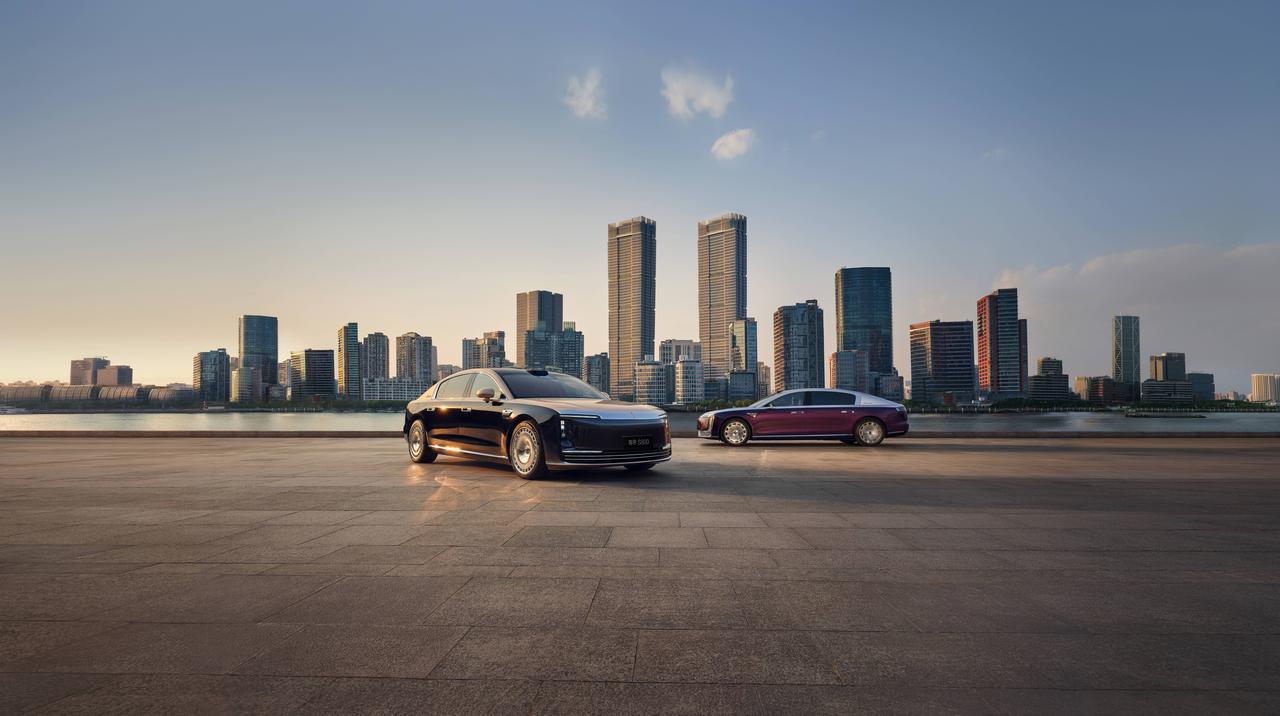 累计超过15,000台交付，不仅是数字，更是高端用户对“中国智造豪华”的集体信任