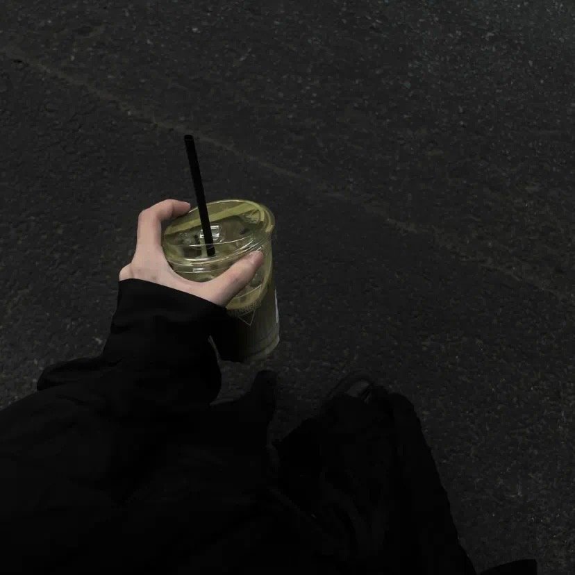 𝓢𝓮𝓷𝓼𝓲𝓫𝓵𝓮接受成长，也接受所有的不欢而散 ​​​