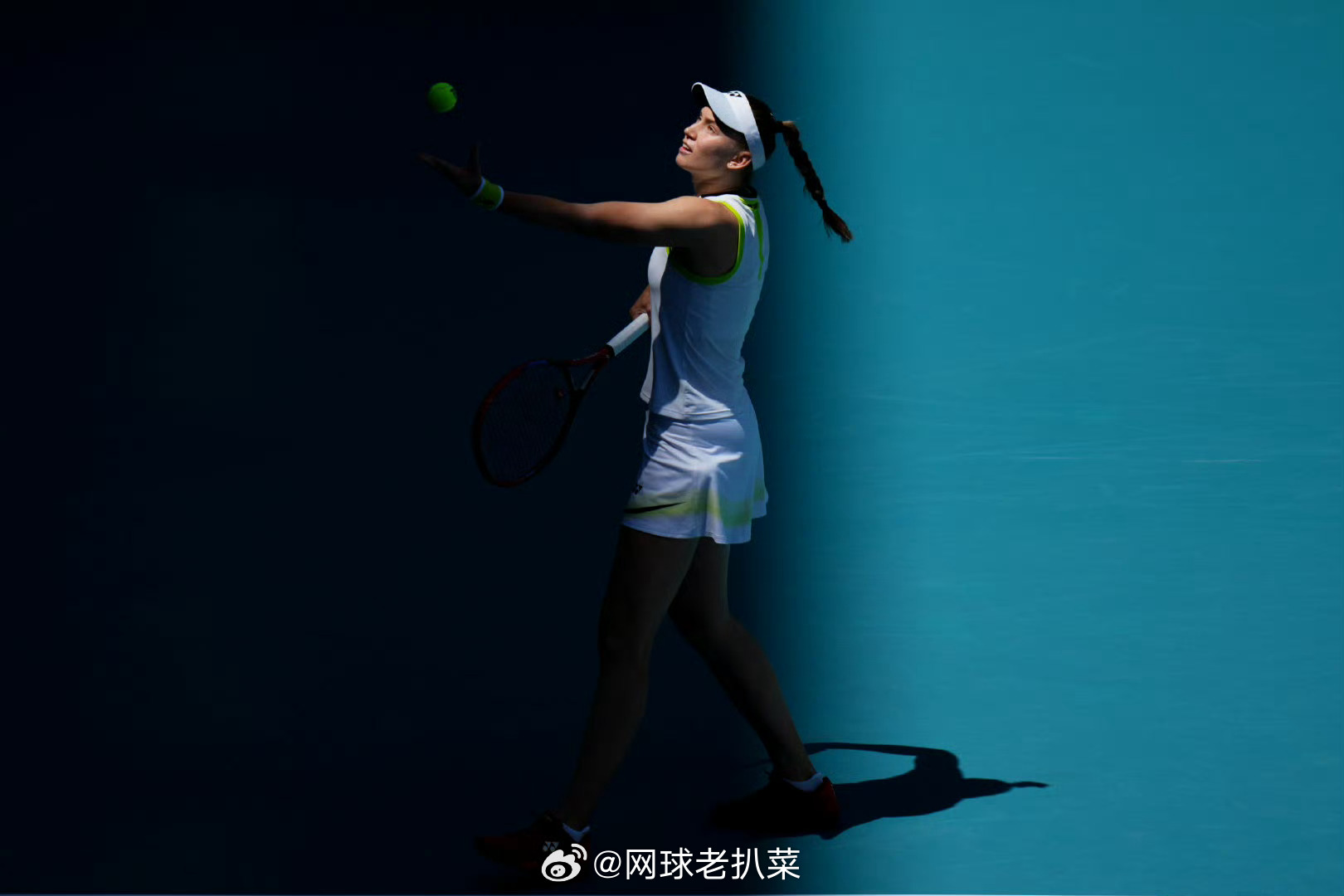 莱巴金娜重返迈阿密站四强WTA1000迈阿密站1/4决赛，3号种子莱巴金娜轰出1