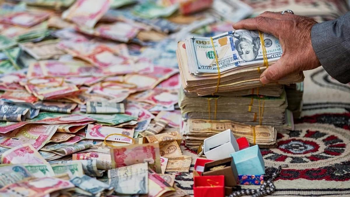 美国此次祭出史上最严苛的对伊经济制裁，试图通过全面封锁贸易与金融通道，用经济窒息