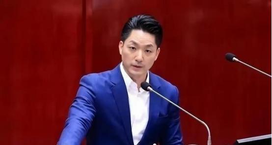 台湾地区恐怕要大洗牌！岛内正流传着一个几乎板上钉钉的预判：只要蒋万安在2026 