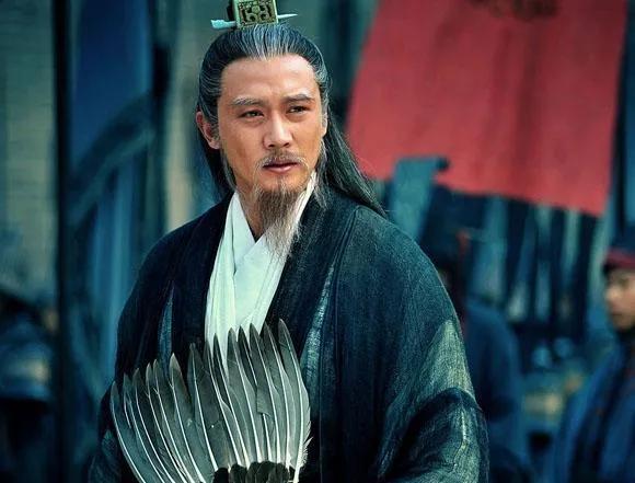 建兴六年，魏延提那个方案的时候，诸葛亮手里有五万人。

魏延要的是五千。

带着