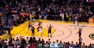 追梦叫波杰姆做双掩护 波杰姆站着看 想挨揍了 