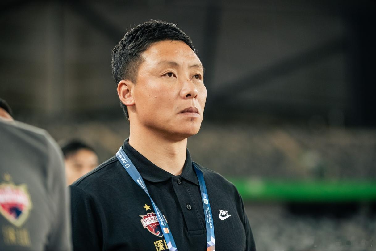 假如深圳新鹏城降级，纯粹就是自找的，留给陈涛四场比赛时间太少了，再怎么也要七八场