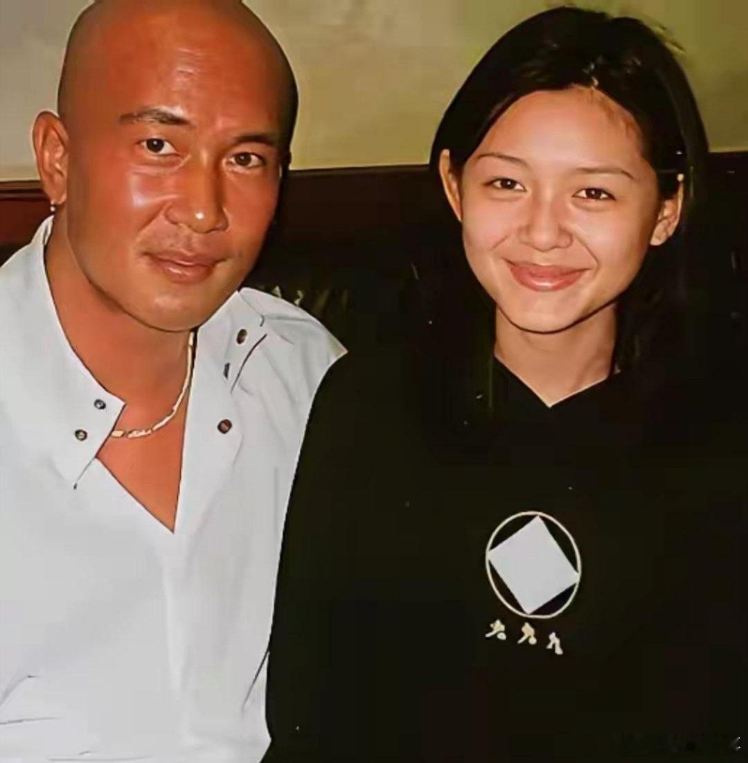 毫无底线！具俊晔公开与大S私密往事，20年前韩国同居小屋曝光真的看不下去了！说句