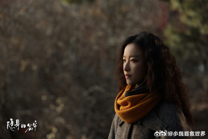 倪妮又有人生镜头了倪妮把嘴硬心软的任小名演到极致，和妈妈对峙时含泪克制，不嘶吼不