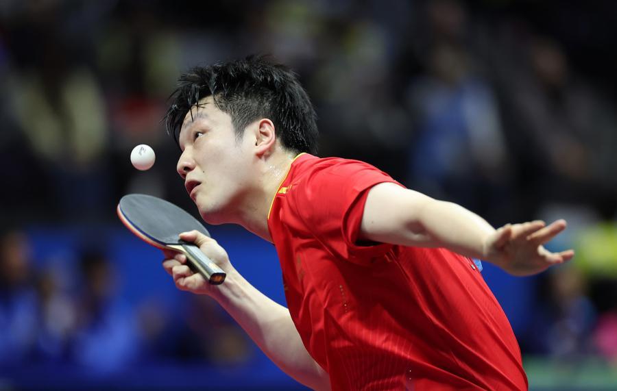 2025年11月15日中午12:30‌，全运会乒乓球男单半决赛 ，上海队攀振东将