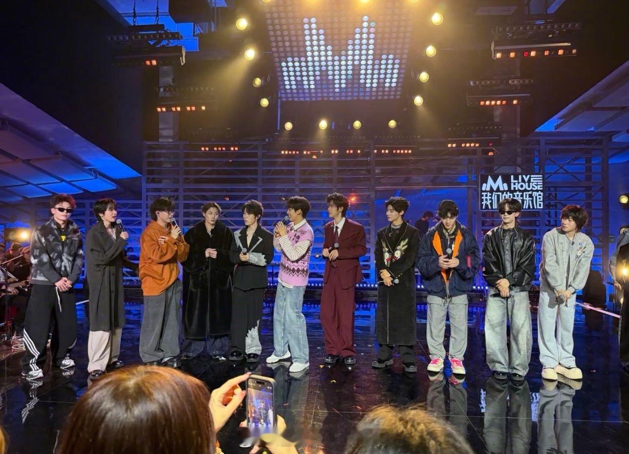 芒果音综看到内娱第四大群像 看着他们从零开始搭live house，突然懂了什么