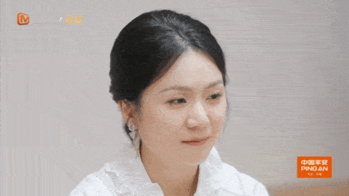 向琴琴每年给初入职场PD发年度总结向琴琴从法医季成名顺利入职，始终铭记节目组的扶