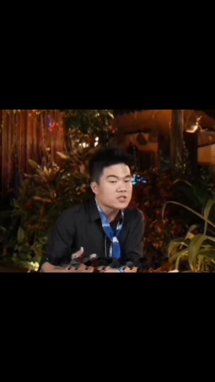 人在顺境中要善待别人，逆境中善待自己。坚持学习，坚持读书。在运气没有到来之前就做