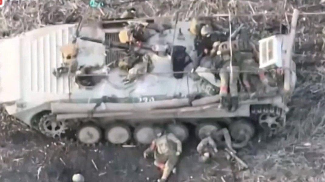 俄乌战争进入第1424天， 昨天前线共发生164场战斗。俄军已累计伤亡人数为12