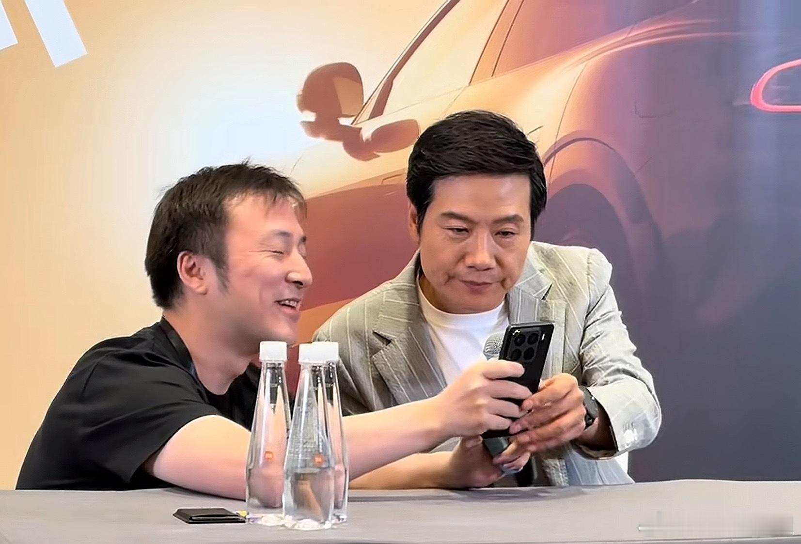 到底哪个才是真实的爆单表情？？ ​​​